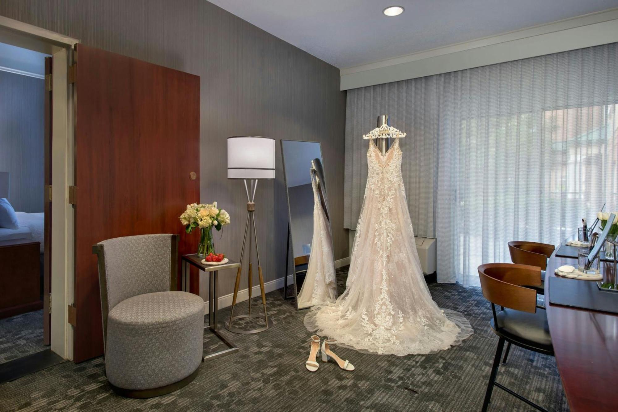 Courtyard By Marriott Basking Ridge Екстериор снимка