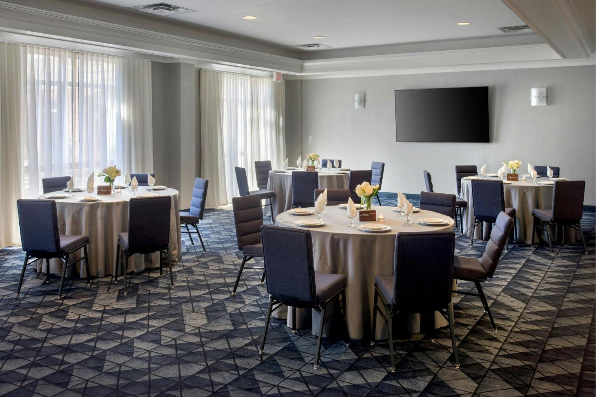 Courtyard By Marriott Basking Ridge Екстериор снимка
